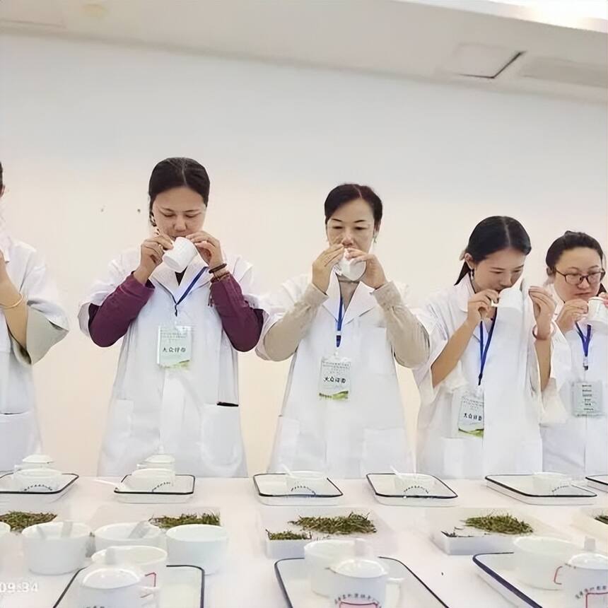 江江说茶 |“茶王”争霸 携茶来战的他们 都是好样的