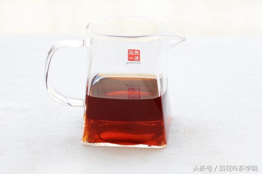 揭秘：老茶头从边角料到茶中珍宝的转身