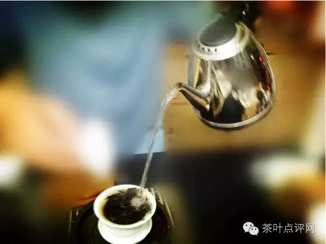 茶趣|武夷岩茶盖碗泡法之注水