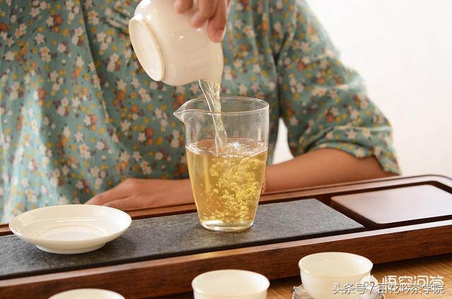 怎么辨别普洱茶是否古树茶，看完这篇文章就懂了！