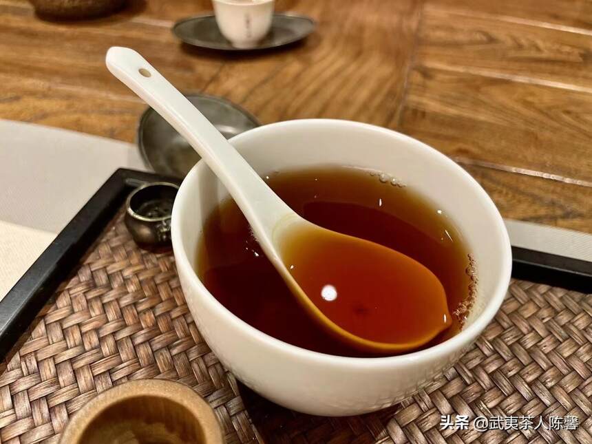 这个冬天，愿你也有暖茶相伴