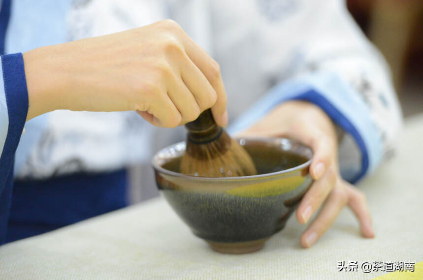 “神仙姐姐”点的茶，美到每一帧都想截屏