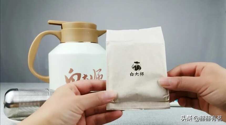 白茶闷多久更好喝？白大师闷茶壶亲测，这个时间更好喝