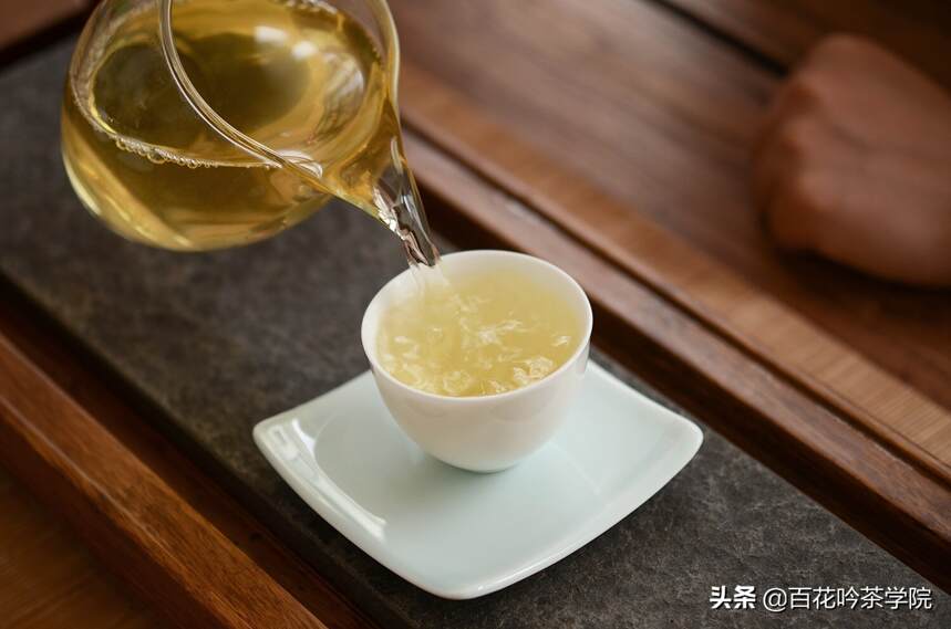 茶知识｜普洱茶发霉了，该怎么办？