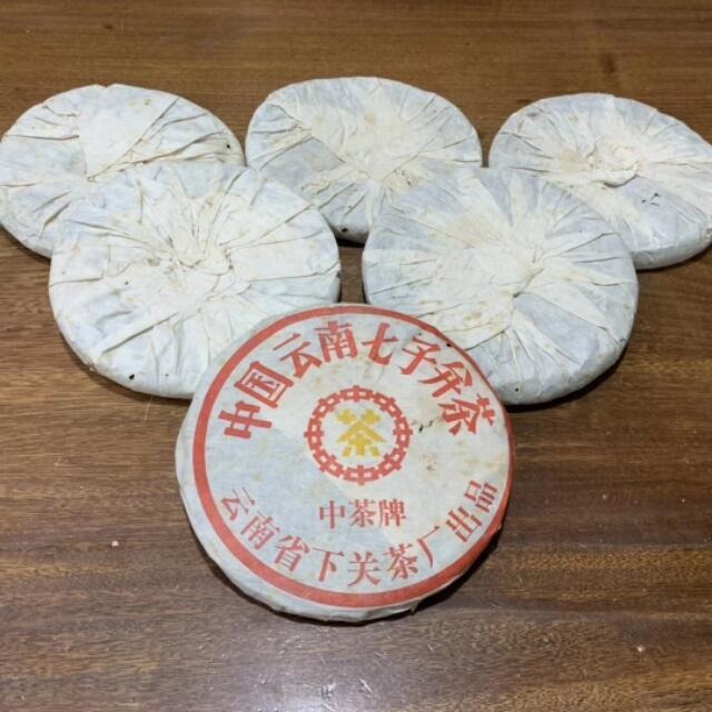 揭秘！2001年下关黄印饼王