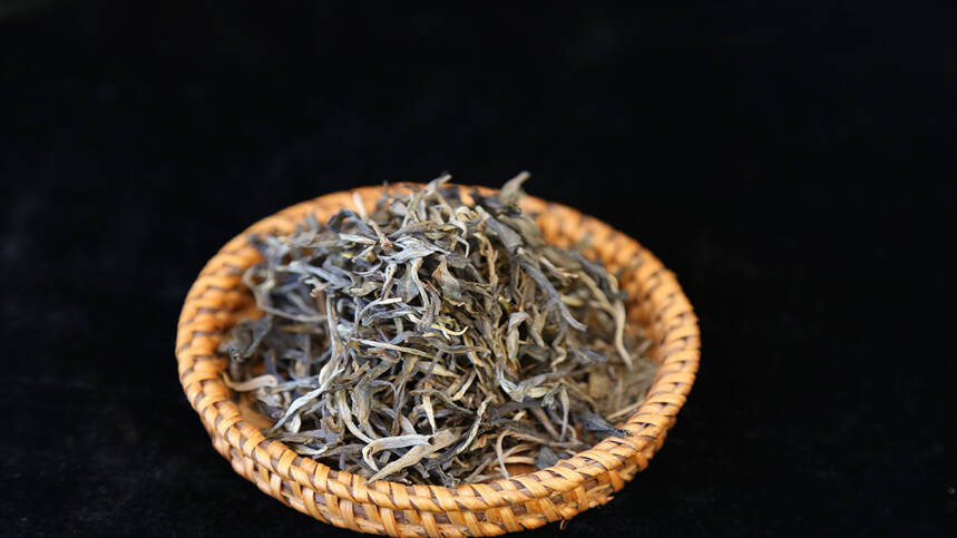 老徐鉴茶74期：临沧勐库百花树混采古树茶品鉴报告（北京茶友寄）