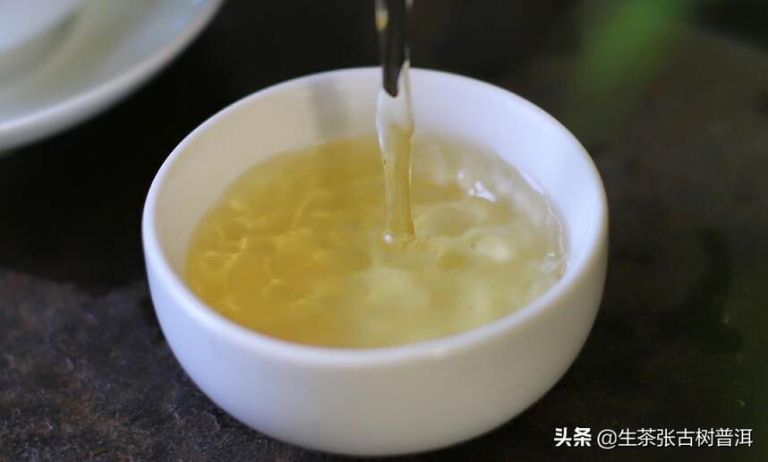 普洱生茶好还是普洱熟茶好？