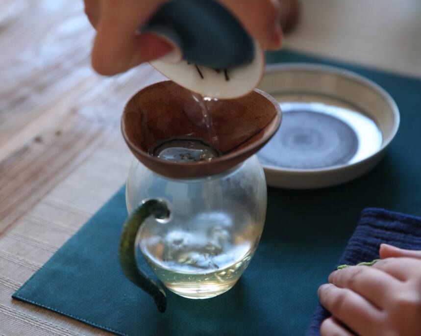 泡茶不称茶、不温杯？新手小白泡普洱茶最容易犯这5个错误