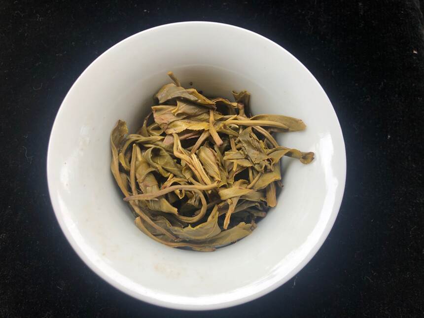 老徐鉴茶355期：2019头春普洱产区古树茶品鉴报告（重庆茶友寄）