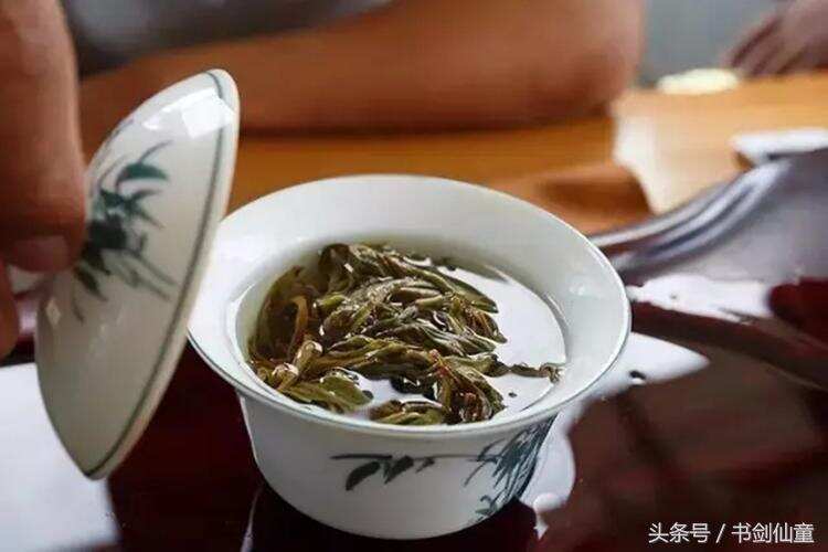 新茶怎么不耐泡，难到是茶老板偷换了茶给我？