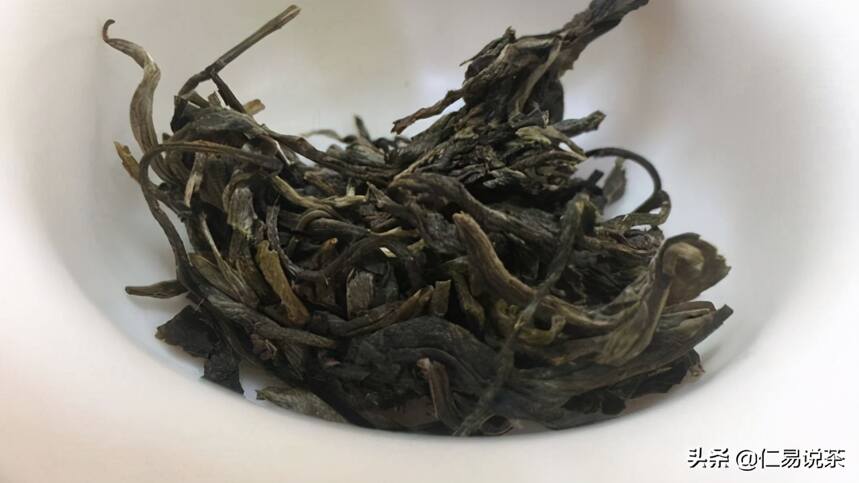 普洱茶用紫砂壶还是盖碗泡的秘密？