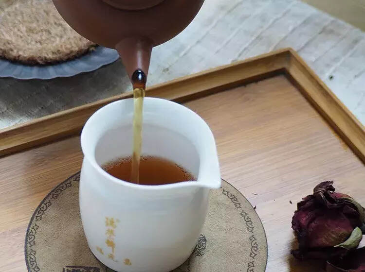 中期茶“火”起来的三大优势