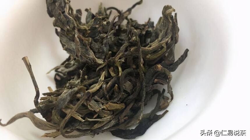 普洱茶用紫砂壶还是盖碗泡的秘密？