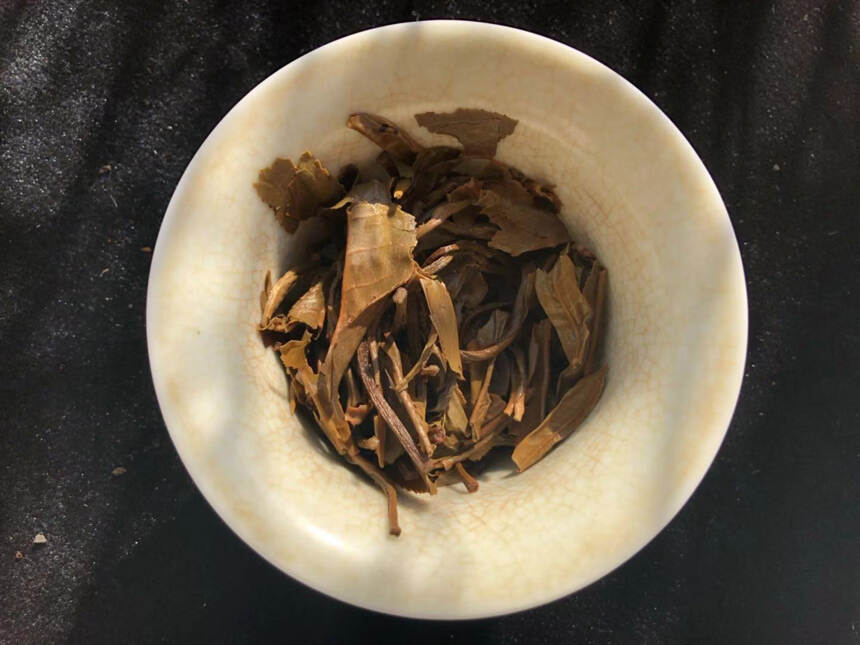 老徐鉴茶216：2009年南糯山半坡老寨500年古树茶品鉴报告（湖南）