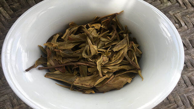 《老徐鉴茶》第55期：2017年景迈普洱茶生茶（上海茶友寄）