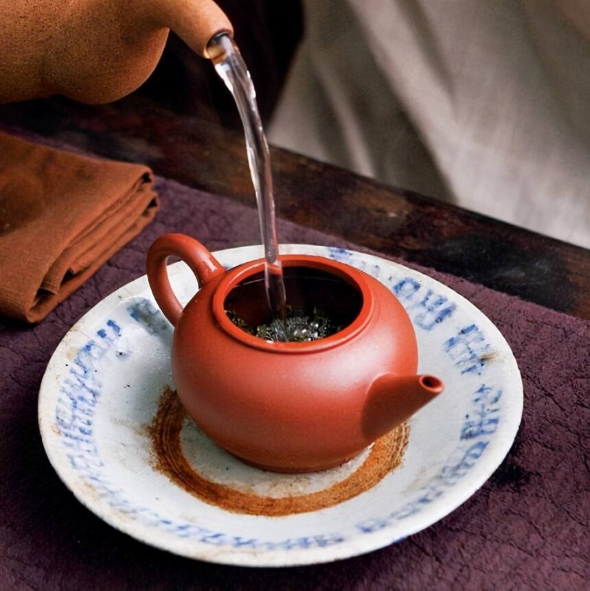 分享一些普洱生茶冲泡的小技巧，让你泡出的茶汤好看又好喝