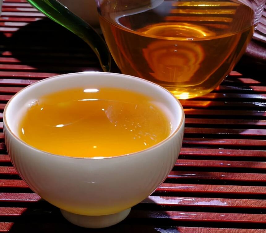 生茶张详解：易武茶区名茶！刮风寨、麻黑、落水洞等普洱茶