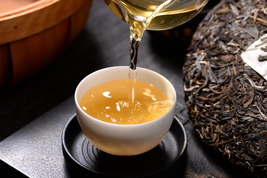 一年喝掉25万吨茶叶，广东人究竟有多爱茶？