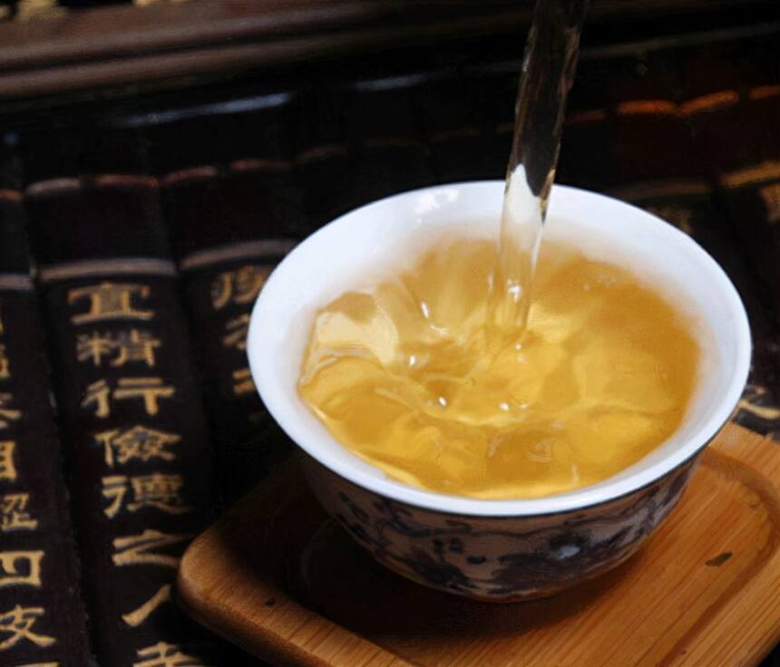 普洱茶品质的好坏，与普洱茶汤的“浓淡度”和“饱满度”有关系吗