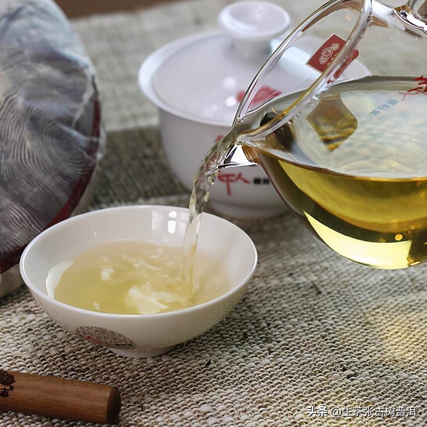 布朗山面积最大、最古老的山寨——老曼峨，其普洱茶有什么特点？