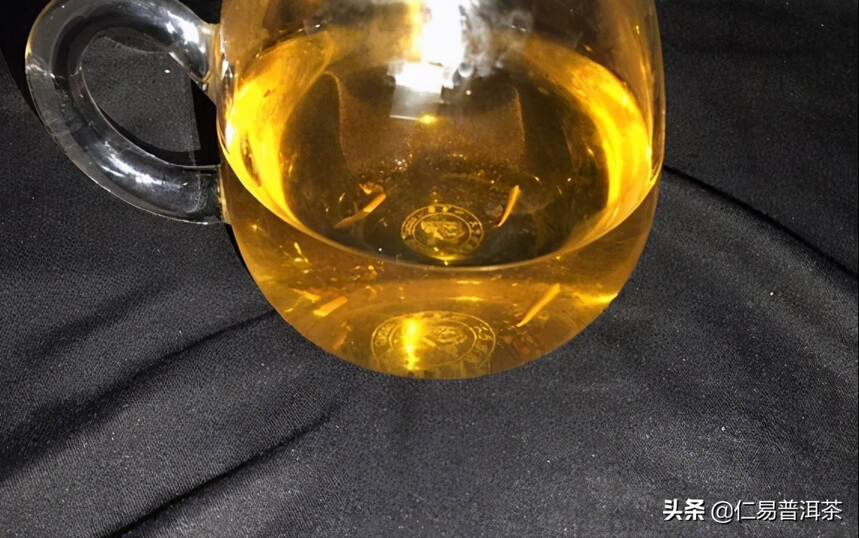 《一句话入门普洱茶》与《28小时入门》的区别