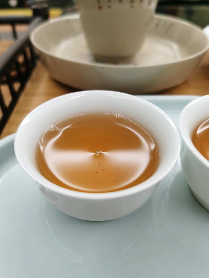 虎山行普洱开汤之——新业九二方茶