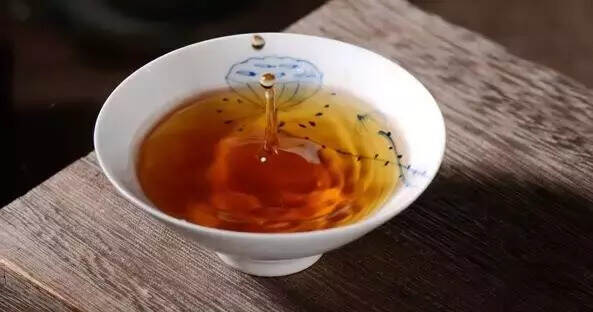 究竟什么是普洱茶的水路与水线？