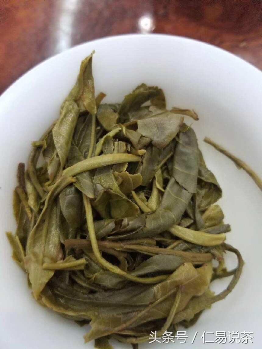 仁易说茶：为什么认为古树普洱茶是炒作？解密价高的真实原因