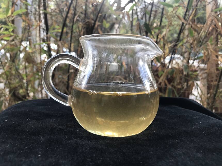 《老徐鉴茶》189期：布朗2017古树拼配茶品鉴报告（河北茶友寄）