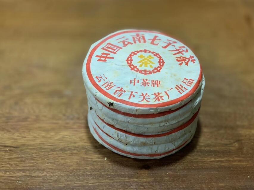 揭秘！2001年下关黄印饼王