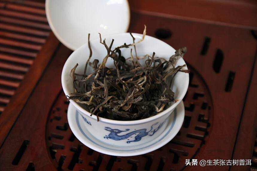 「撬茶小妙招」普洱茶饼这么撬，损耗小！（很全很详细的教程！）