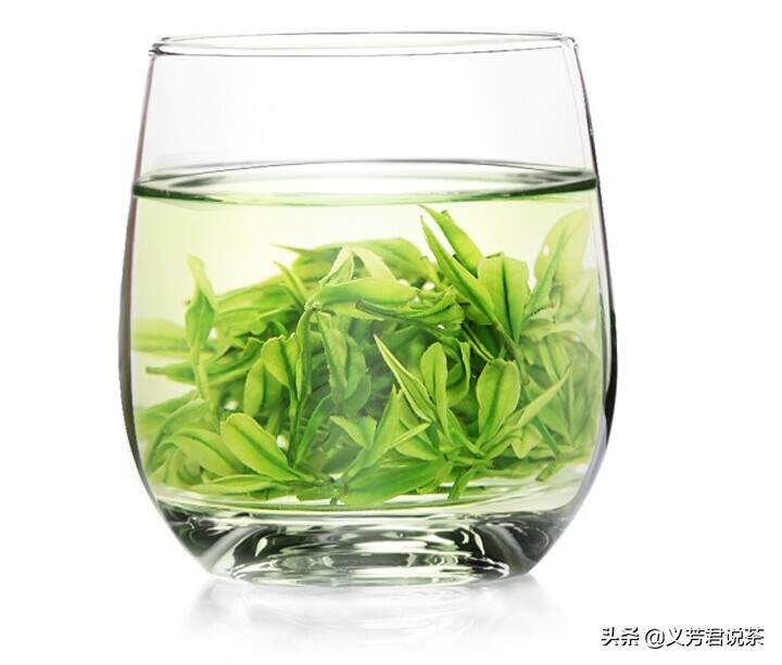 玻璃杯泡绿茶怕烫，怕茶叶随茶汤入口尴尬？看完此文，豁然开朗