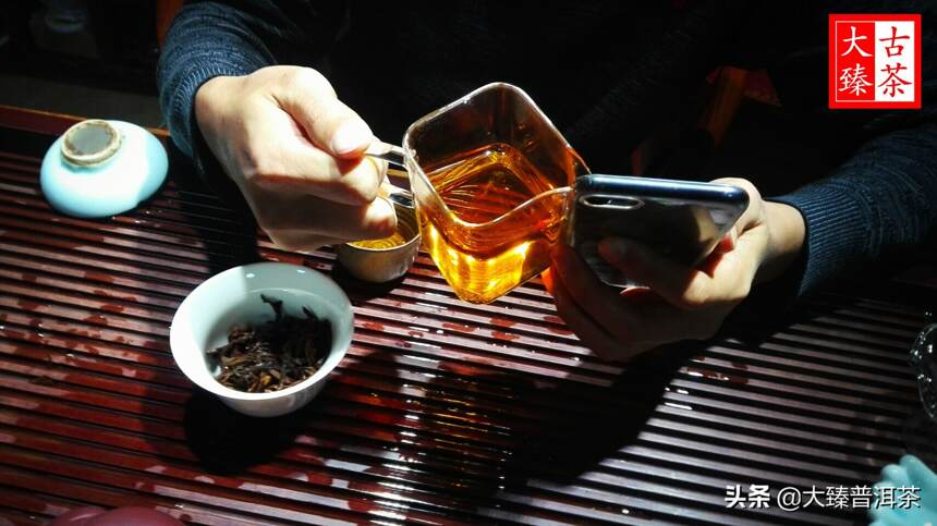 顺其自然.选购普洱茶时的年份问题「大臻普洱茶堂18」