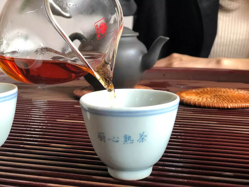 泡茶秘籍｜游走茶江湖，怎能没有一技傍身？