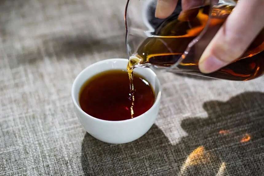 这样泡茶糟蹋了好茶叶！5种行为你占了几个？