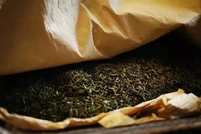 中国黄茶谱：有银针有毛尖，但它们都不是绿茶