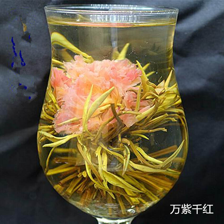 “工艺花茶”造型完美，温馨花名，于冲泡之中开花吐香，各有特色