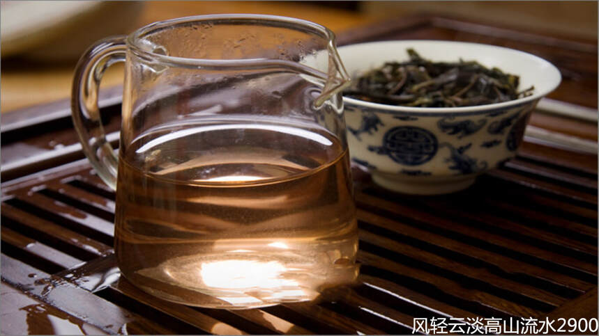 “紫娟普洱茶”，以紫为尊以紫为珍，紫芽紫茎紫汤紫叶，晶莹剔透