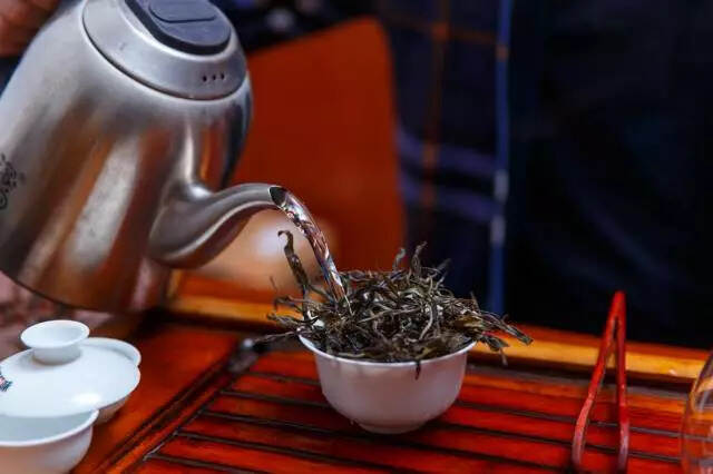 洗茶，什么茶不用洗，什么茶要洗2遍？