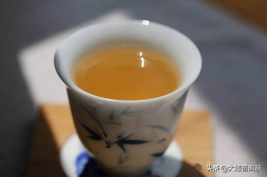 普洱茶让人着迷的原因是些什么？｜茶文化