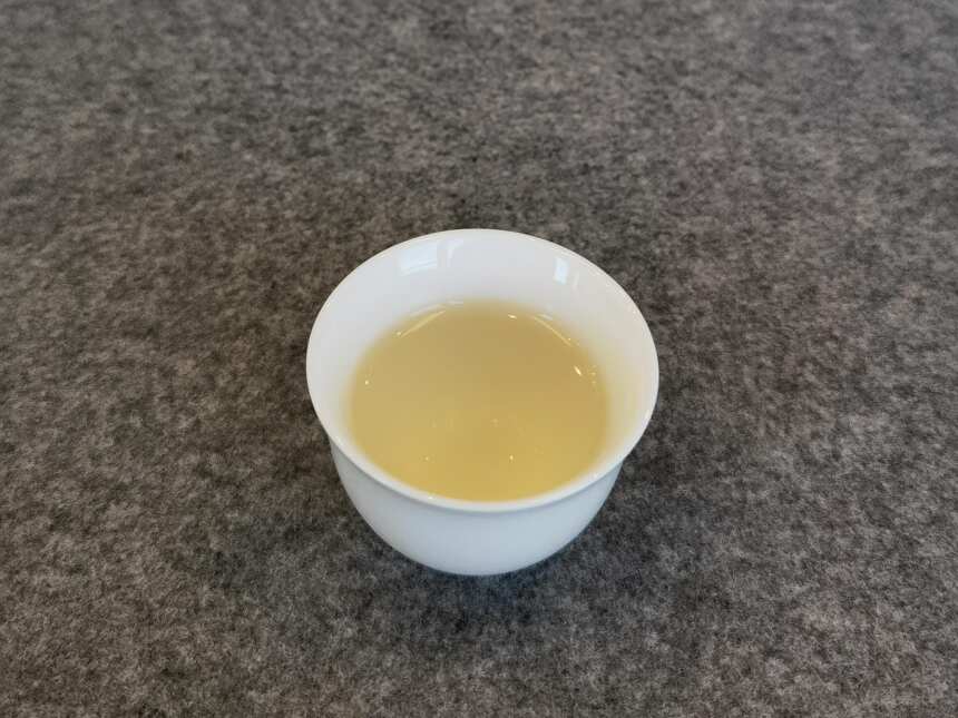 越贵的茶，口感越淡，这是真的吗？为什么说太过苦涩的茶质量不佳