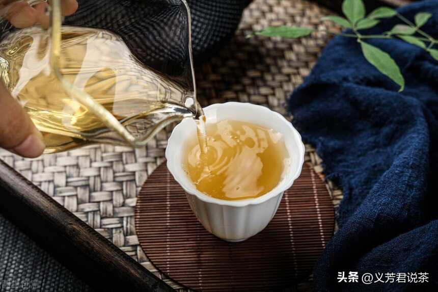 喝茶有“锁喉”感是一种什么体验？