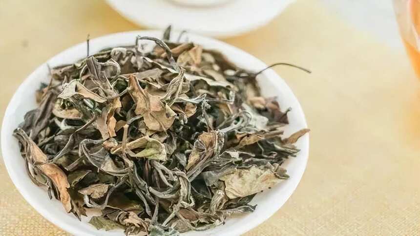 白露茶和寒露茶有什么区别？