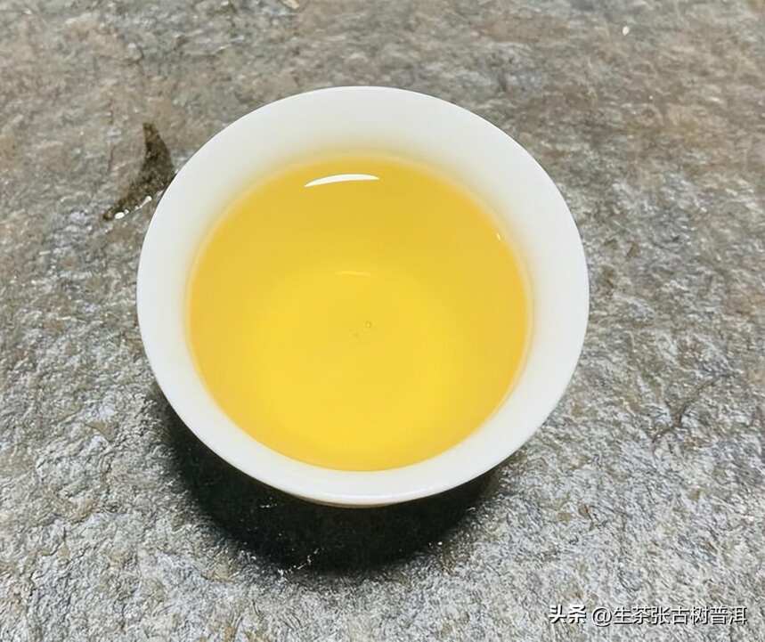 好的生普洱茶汤色是什么样的？有什么样的表现？