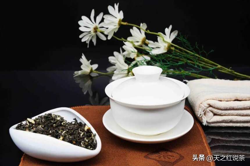 茶不偏饮，一天中该如何喝茶？