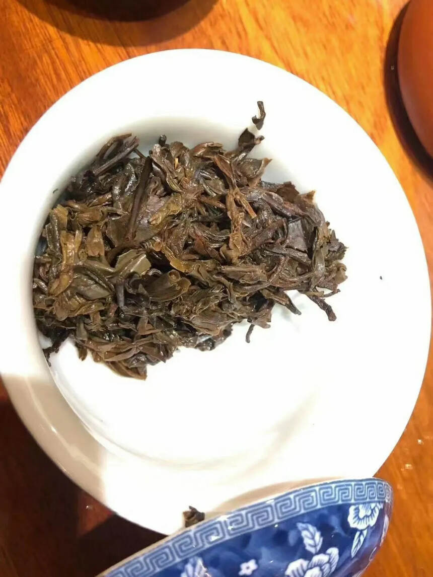 精品好茶！易昌号老生茶！
昆明纯干仓存放，香气扑鼻，