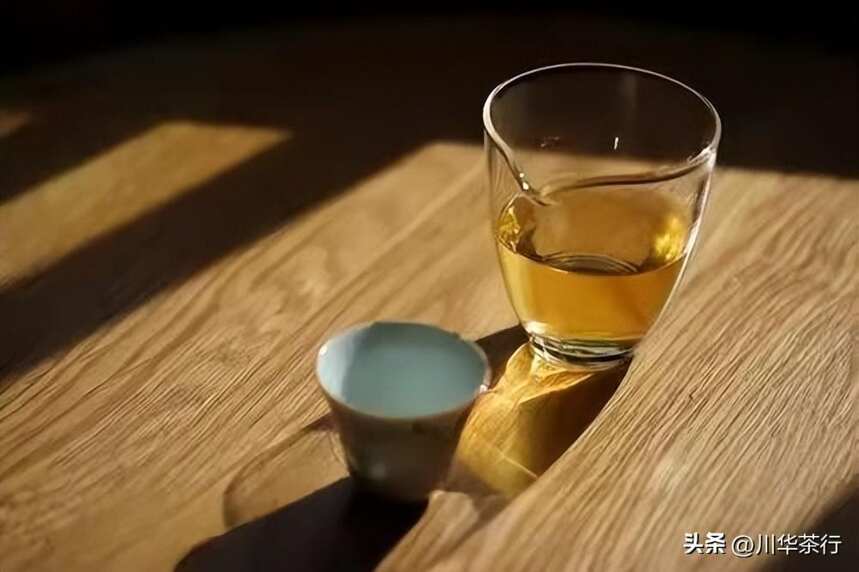 一喝茶就难受？这是怎么回事？