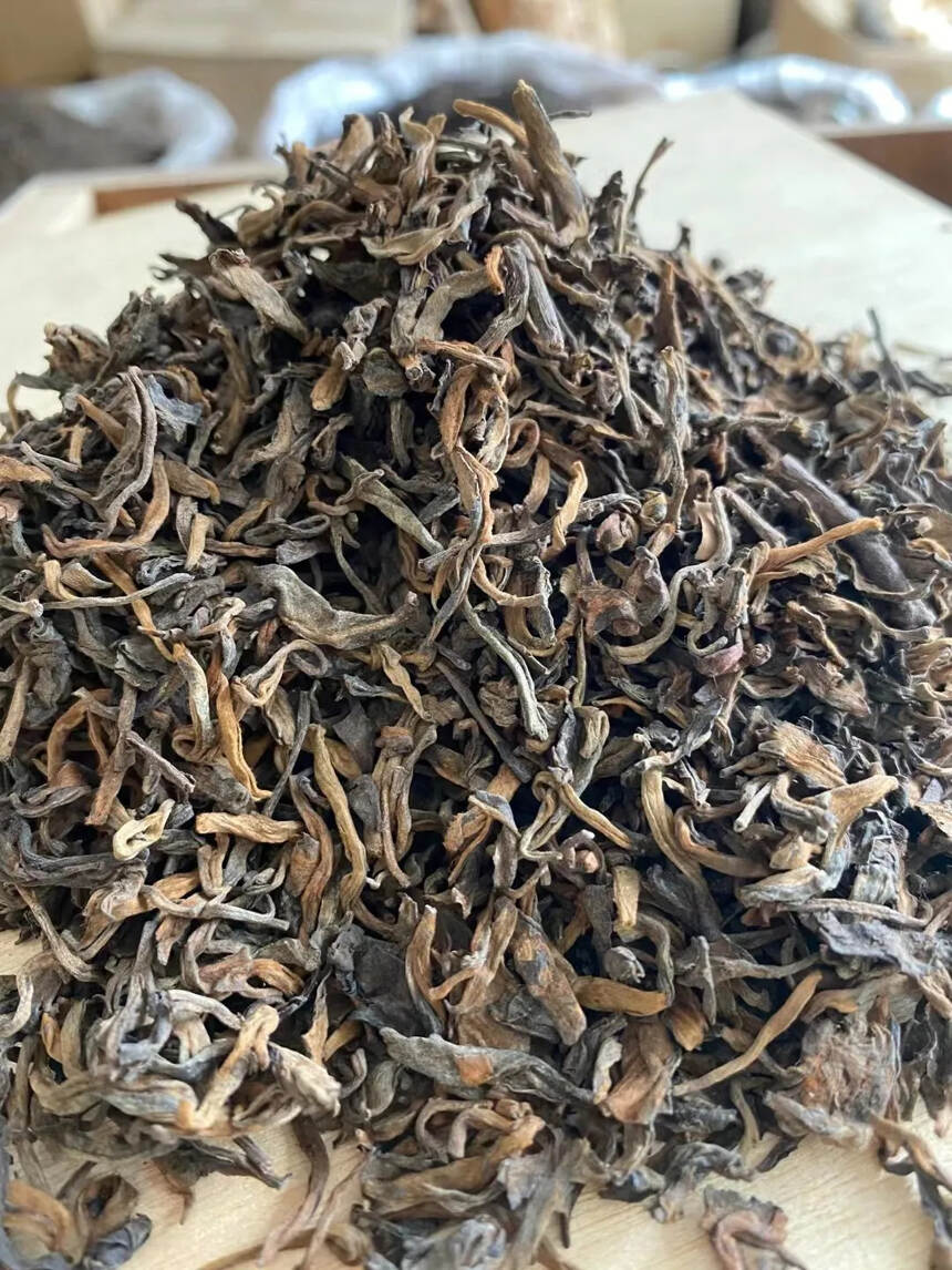 #普洱茶# 木箱九十年代【大芽·散普】采用勐海布朗山