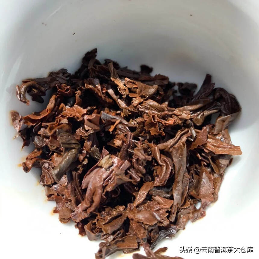 70年代格纹纸老生砖#茶生活# #普洱茶# #茶#