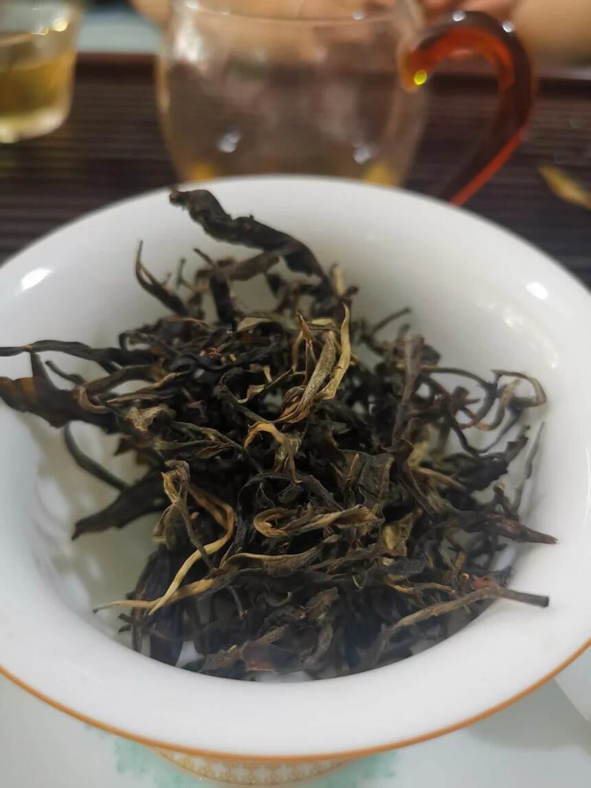 #普洱茶# 2016年景迈生态茶（大树古树非常粗大砍